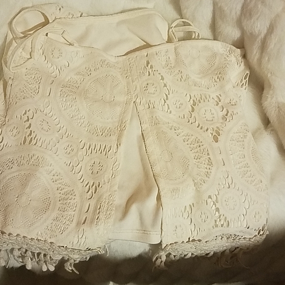 Xhilaration halter top - Picture 3 of 5